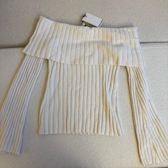 Reformation Lana Cashmere Blend Sweater - Picture 2 of 4